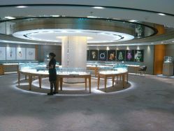 -北京七彩云南翡翠珠宝旗舰店(月坛店)