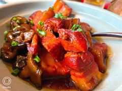 无量山野菌烧肉-中8楼风尚云南菜(颐堤港店)