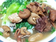 牛腩猪肠河粉-珍珍小食店(西华路店)