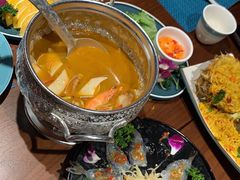 冬阴功汤海鲜汤-院子君亭亚洲厨房花园餐厅