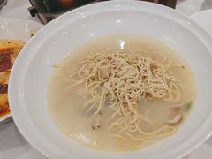 -绿杨春·淮扬宴(庐山路店)