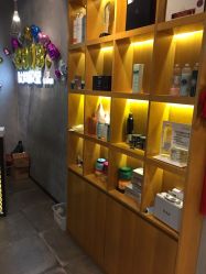 -时尚殿堂明星门店
