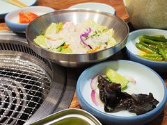 -明洞阿姨·韩式酱蟹烤肉·创意料理(三元桥店)