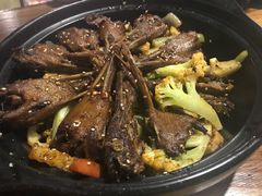 -靓蛙馆