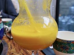 -毛辣果·贵州红酸汤牛肉火锅(西单店)