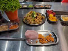 -马路牙子烧烤音乐酒馆(望京店)