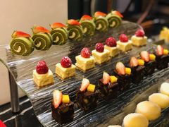 -广州汇华希尔顿逸林酒店