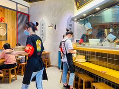 -龍堂蟹黄小笼包(万家丽店)