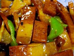 -天天向上素食餐厅(五台山店)