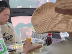 -正飞鲜奶(吐鲁番路店)