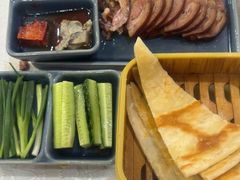 -津悦·正阳春烤鸭(红旗南路店)