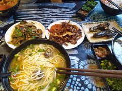 炸菌子-勺子米线·云南传统小吃市集(四方街店)