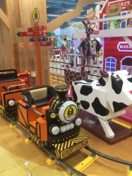 -莫莉幻想儿童乐园(武汉保利广场店)