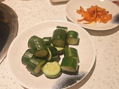 -三人行骨头王火锅(长寿店)