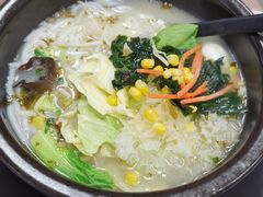 蔬菜锅米线-灵芝妹子海鲜米线(香炉礁山姆店)