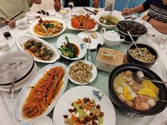 -沪华海鲜大酒楼(南汇店)