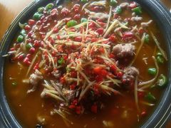 招牌好吃兔-盐帮食坊•小河帮川菜(四川师大店)