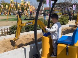 -季高兔窝窝亲子园(上海薰衣草公园店)