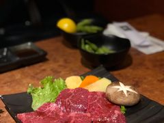 -炼火烤肉店