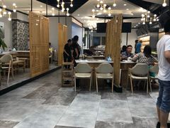 大堂-屋头串串(新街里店)