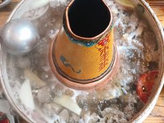 -毛辣果·贵州红酸汤牛肉火锅(西单店)