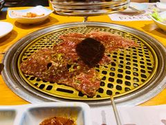 -唯成•韩国炭火烤肉 유성고기