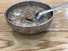 -白翔甜食店