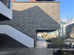 -田园东方蜜桃村的田野营地