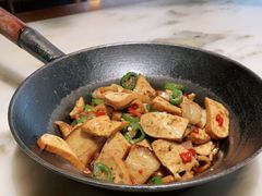 -佬麻雀·新湘菜(珠海金发购物中心店)