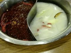 -傣妹时尚·休闲火锅(沙市店)