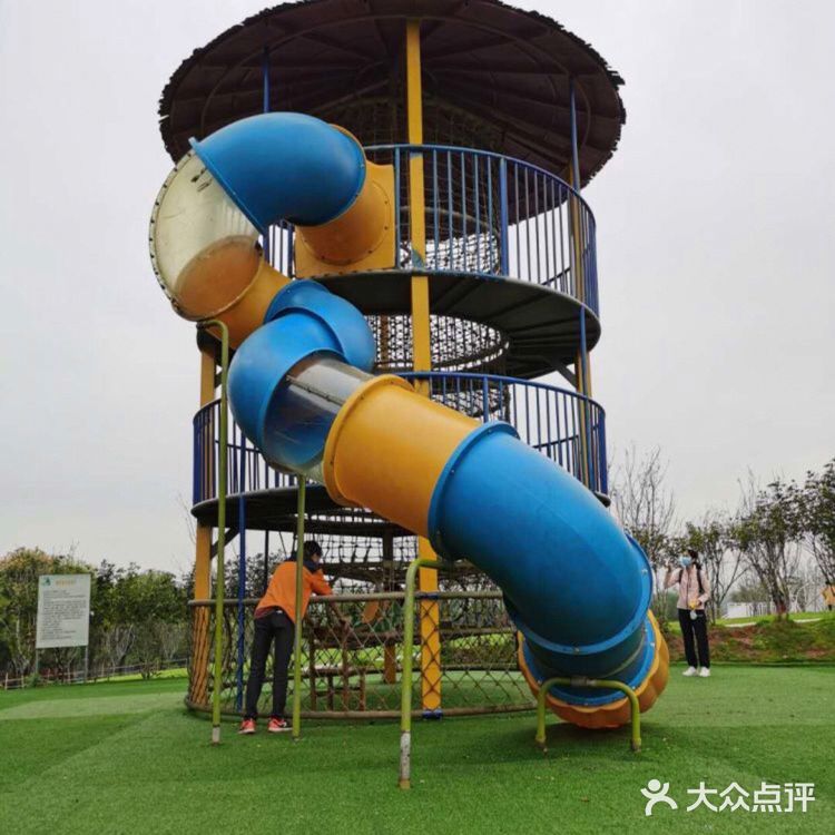 🥳广州No.1的夏日遛娃宝地👉格林东庄