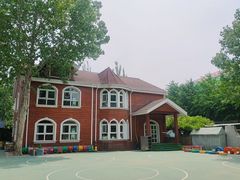 -红黄蓝幼儿园(颐东苑店)