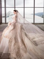 -南京宝娜嫁衣婚纱礼服馆(中央路店)
