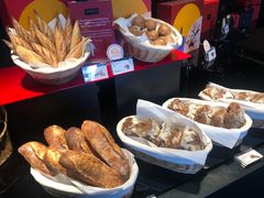 -Salon de The de Joel Robuchon(外滩18号店)