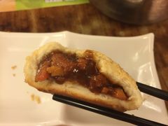 酥皮焗叉烧包-添好运点心专门店(深水埗店)