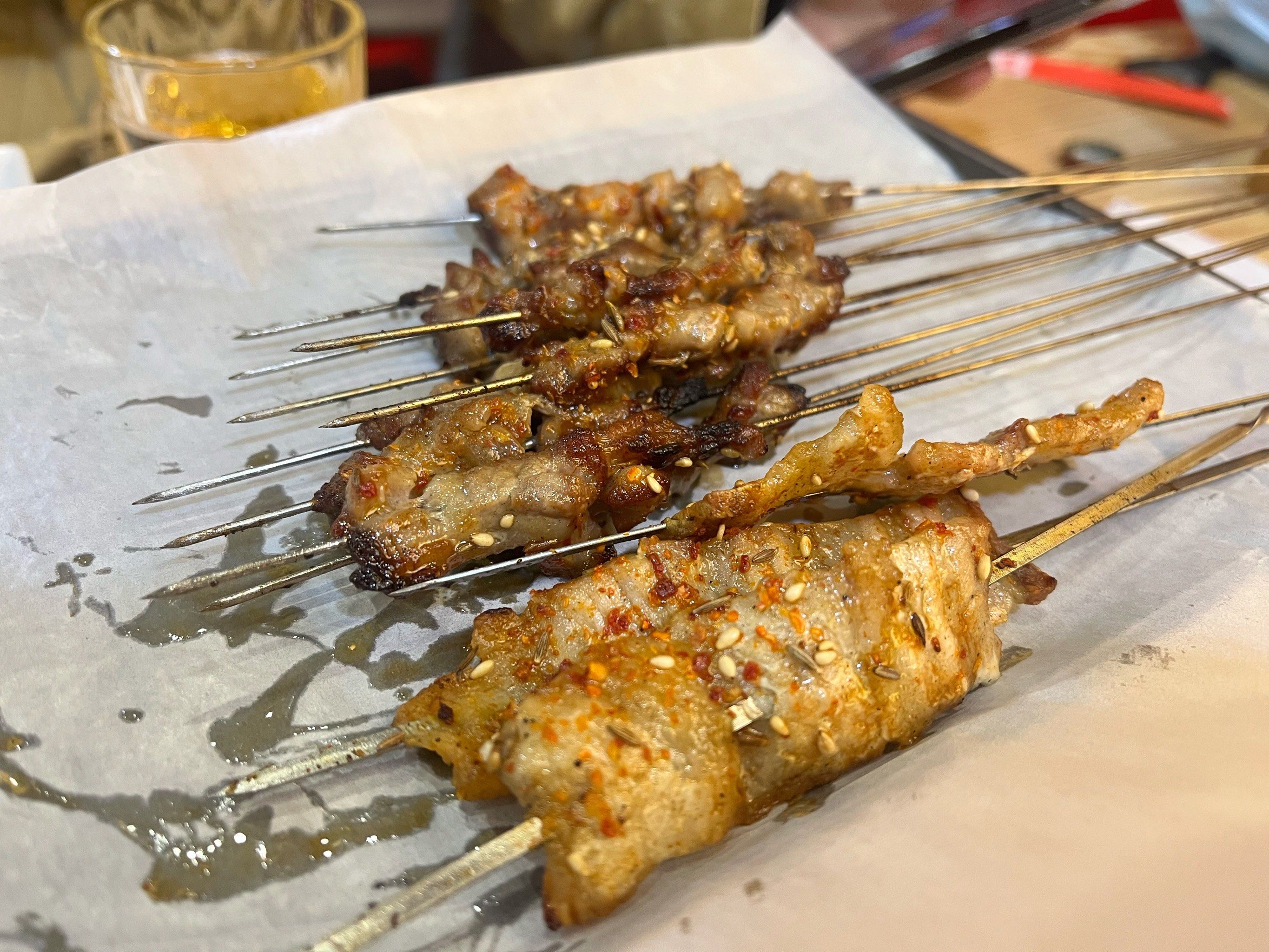 探店满东排骨串