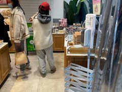 -罗森尼娜(德思勤店)