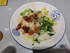 大肉臊子干拌面-大嘻咹biangbiang面(历史博物馆店)