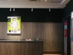 -肯德基(珠峰店)