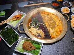 -九鼎轩脆毛肚火锅(南京东路店)