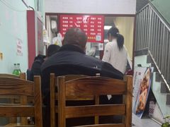 大堂-阿龙烤串