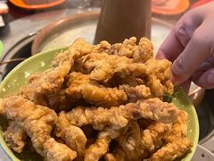 -洞庭洲·防空洞火锅·烧烤·铜锅涮肉(新百广场店)