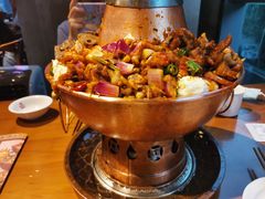 -炉小二铜锅牛蛙•川湘菜(三里屯店)