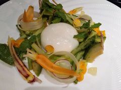 牛油果沙拉-AZUL by FUEL蓝色·法式酒馆(琶醍店)