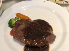 -吉布鲁牛排海鲜自助(步步高店)