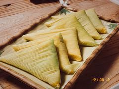 玉米粑粑-缘生态云南菜·野生菌庭院餐厅(华侨城店)