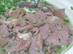 -乐山食古香跷脚牛肉