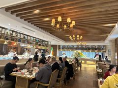-雍和会海鲜姿造自助(湖东路店)