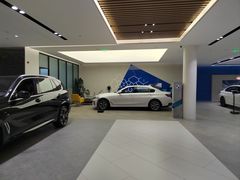 -上德宝骏宝马5S店