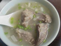 -湖畔鲁菜·二十年老字号餐厅(大明湖店)